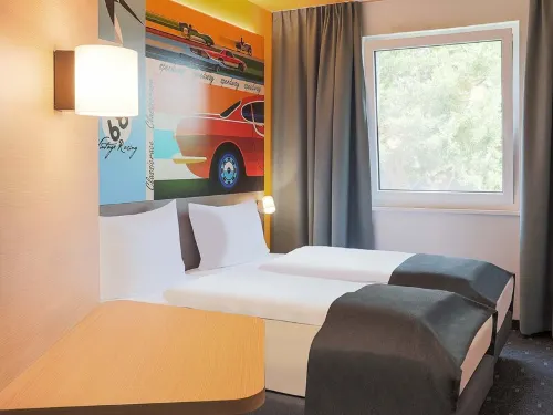B&B HOTEL Bruchsal-Karlsdorf - 2 stjerner