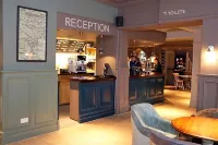 Bear Inn, Somerset by Marston's Inns - bar