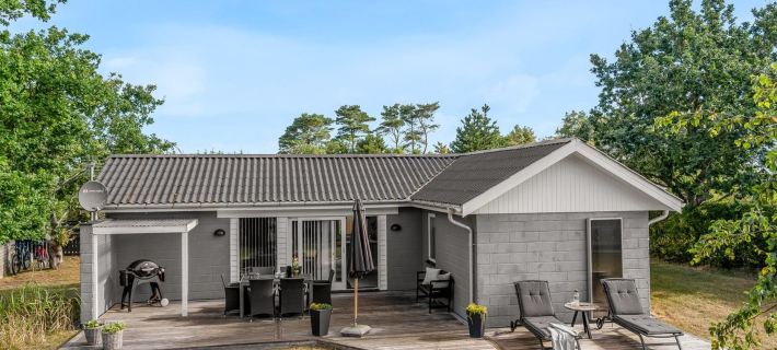 "Kerttuli" - 800m from the Sea Hotels in Hadsund