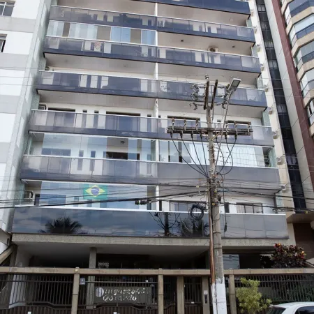 Apto Beira-mar com Garagem na Praia da Costa