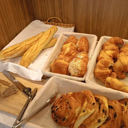 Le Cetai Cannes Beach Hotel