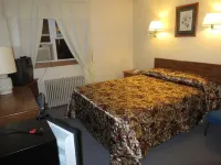 Travelers Inn Motel - Eagle River Downtown - 2-Sterne