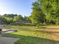 "Leonard" - 30km from the Sea - 3-Star