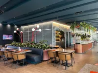 Ibis Medellin - พร้อมอาหารเช้า