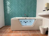 Hostal Moscatel - Bathtub