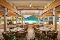 The Westin Bora Bora Resort & Spa - servizio colazione