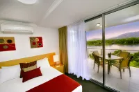Edge Apartment Hotel - parcheggio