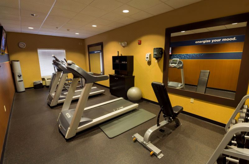 Hampton Inn & Suites Sevierville @ Stadium Drive photo 2