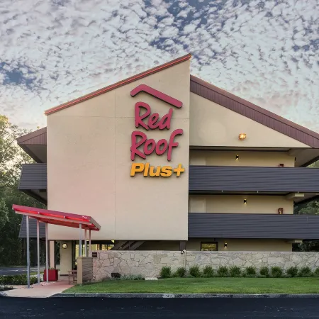 Red Roof Plus+ Wilmington - Newark
