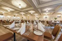 Alexandra Hotel - Parkering