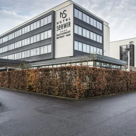 Serwir Hotel