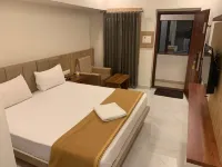 Allen Residency - 2-Star