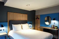 Village Hotel Leeds South - Wifi