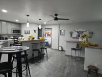 'honey Bee' Family Home in Columbus, Nebraska! - 2-Star