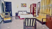 馬迪巴公寓式飯店 - 機場接送