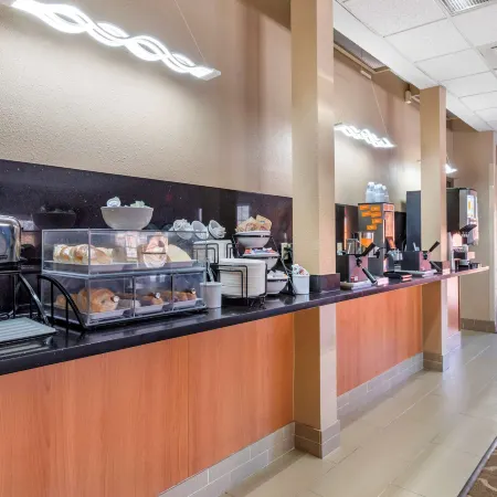 Comfort Inn & Suites