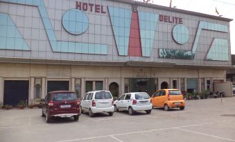 Delite Hotel - Faridabad