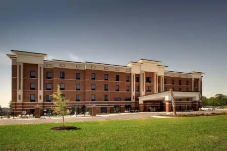 Hampton Inn by Hilton Sneads Ferry North Topsail Beach