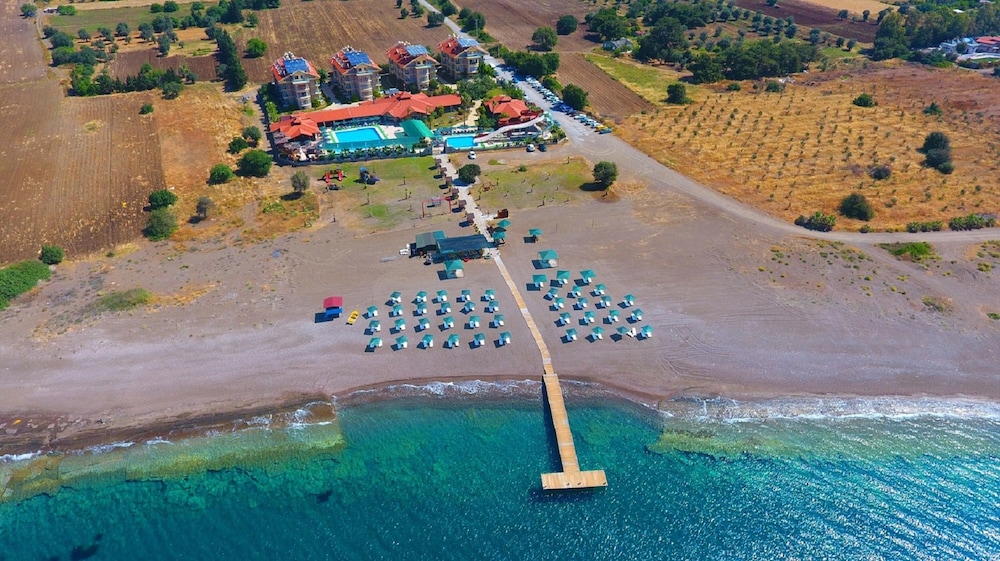 Adaburnu Golmar Beach Hotel