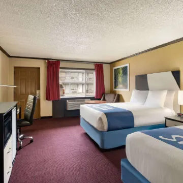 Days Inn by Wyndham Bend Hotels near Oregon State University-Cascades