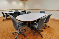 Red Roof Inn & Suites Manchester, TN Hotels in Tullahoma