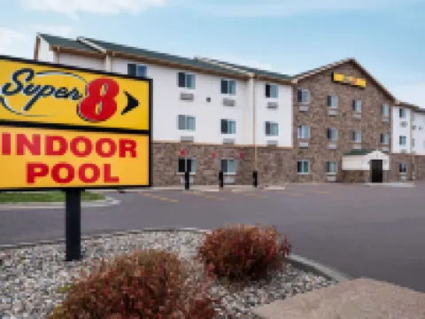 Super 8 by Wyndham Sioux Falls Hotels in Sioux Falls