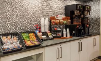 Extended Stay America Suites - Miami - Airport - Blue Lagoon