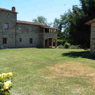 Three-Room Apartment on the Outskirts of Chianti Hotel Exterior