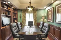 Holiday Inn Express & Suites DFW West - Hurst