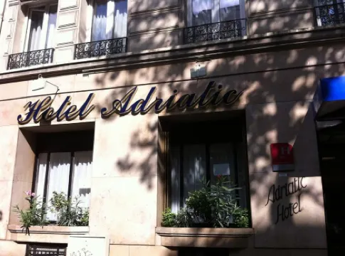 Hotel Locomo - Gare de Lyon Bastille