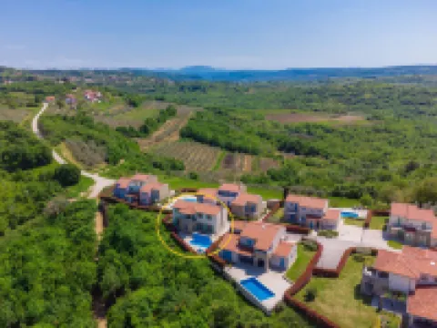 Morgan Hotels in Baredine