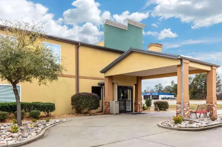 Quality Inn & Suites