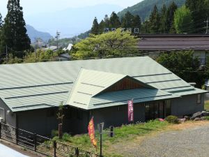 深山飯店