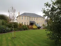Brook Manor Lodge Hotels in Trá Lí