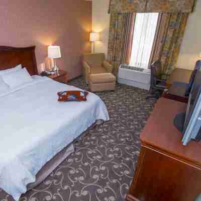 Hampton Inn Brattleboro Rooms