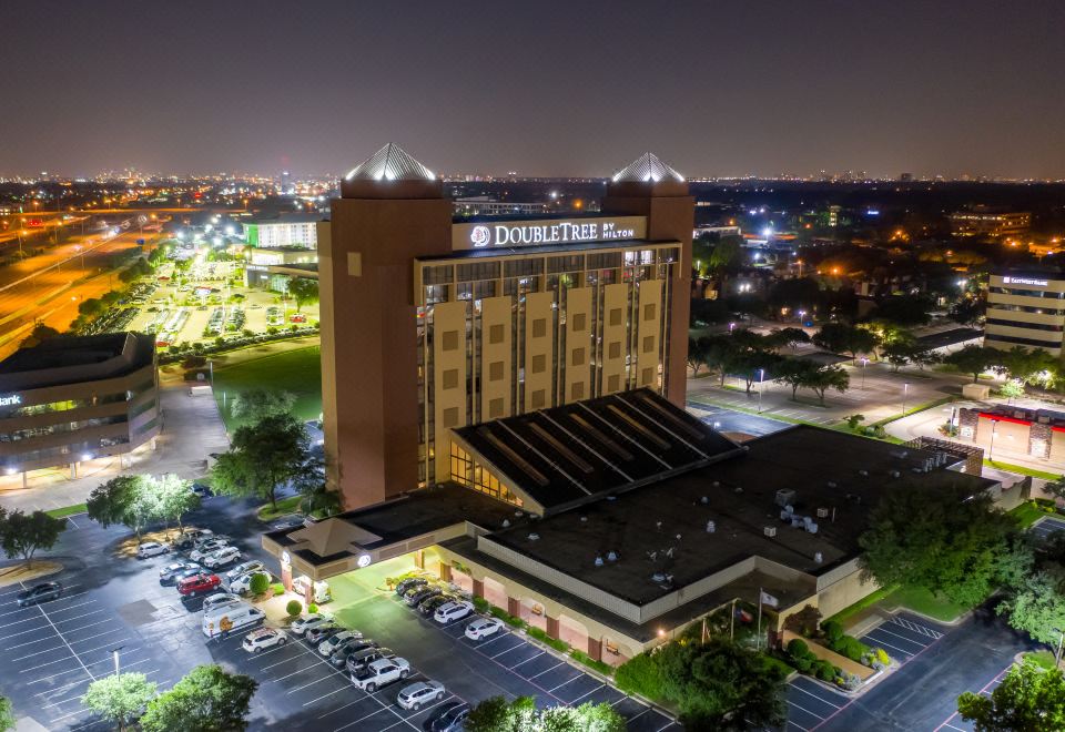 DoubleTree by Hilton Hotel Dallas - Richardson