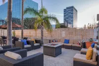 DoubleTree by Hilton LAX - El Segundo - bar