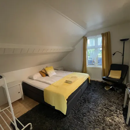 Charming 4-Bedroom Apartment in Central Stavanger