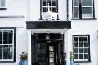 The Swan Hotel Hotels in Virginia Water