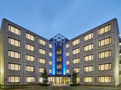 Holiday Inn Express AMSTERDAM - SCHIPHOL by IHG