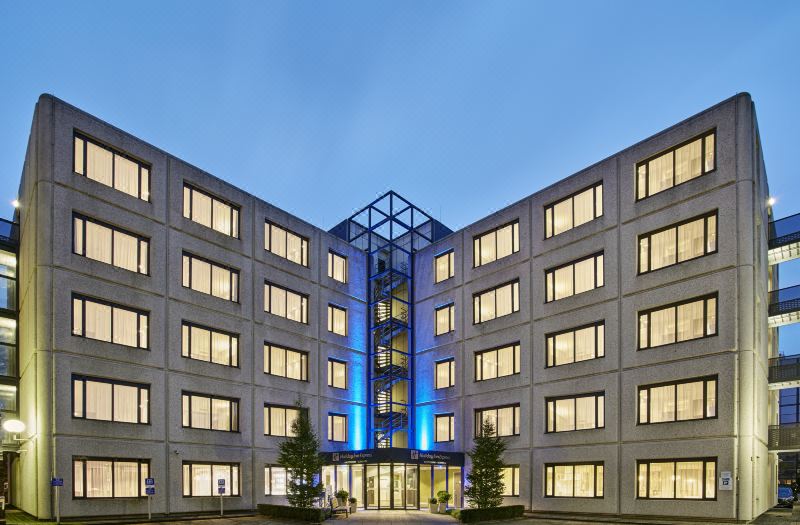 Holiday Inn Express Amsterdam - Schiphol by IHG