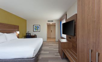 Holiday Inn Express Hotel & Suites Pasadena-Colorado Boulevard, an IHG Hotel