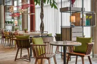 IntercityHotel Saarbrücken - 朝食