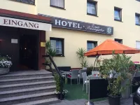 Hotel Zum Rosengarten Các khách sạn gần Christliches Zentrum Darmstadt CZD