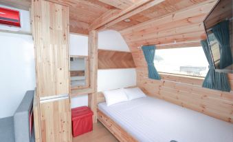 Taean Seascape Caravan Glamping