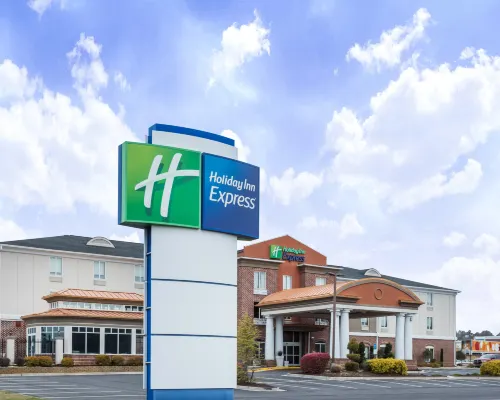 Holiday Inn Express & Suites BREMEN by IHG Ξενοδοχεία στην πόλη Haralson County