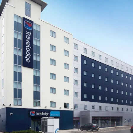 Travelodge Birmingham Airport Отели рядом с достопримечательностью «Смолл Хит Парк»