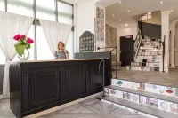 Grand hotel de la Gare Toulon – Boutique Hôtel Hotels in Toulon