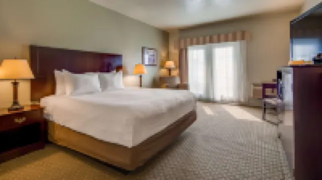 Best Western Plus Bayshore Inn