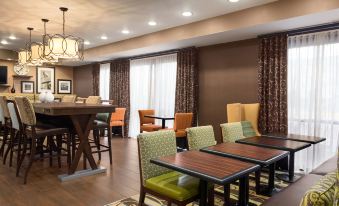 Hampton Inn by Hilton Wichita-East